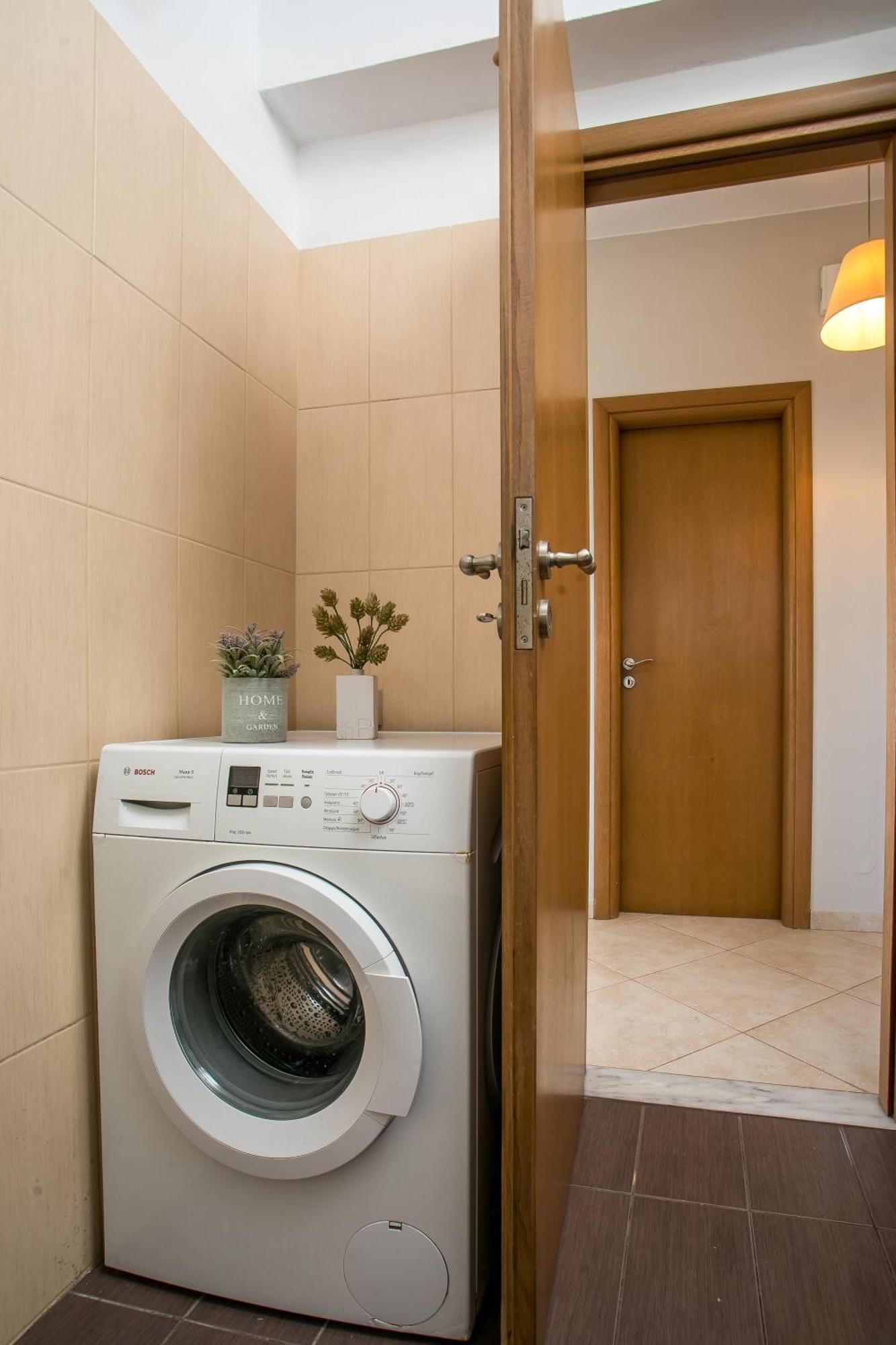 Al Mare Apartments Afandu Zewnętrze zdjęcie
